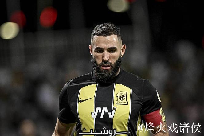 本泽马或放弃沙特天价年薪,自由身引多队争夺 本泽马或放弃沙特天价年薪,自由身引多队争夺